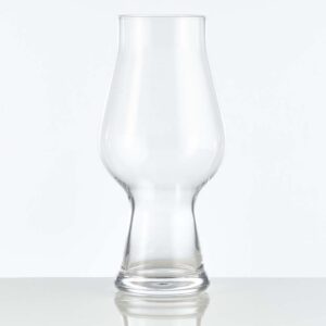 footed 18 oz balloon glass